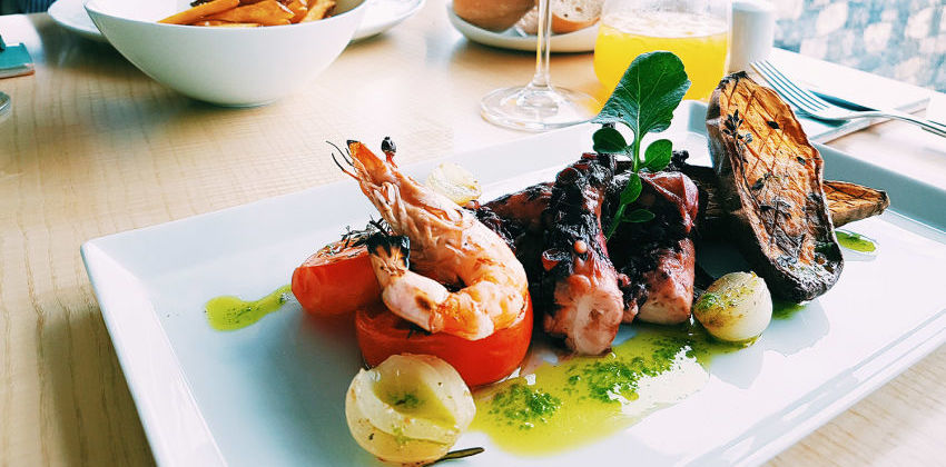 Pedras do Mar Resort & Spa - Restaurant