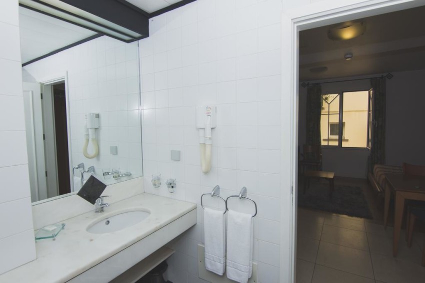 Apartamentos Tur Sticos Avenue Park Funchal Pt Book Online