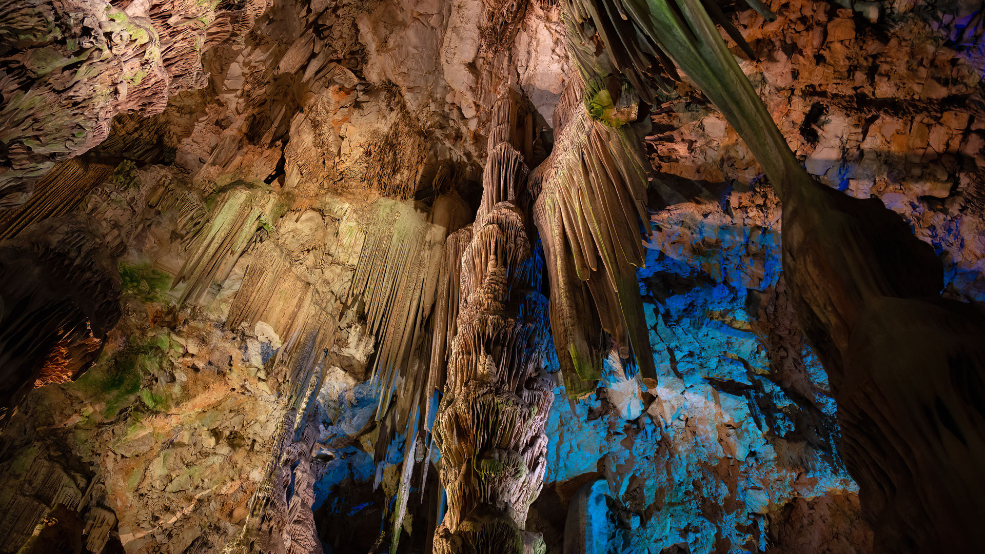 Grutas de São Miguel, Gibraltar