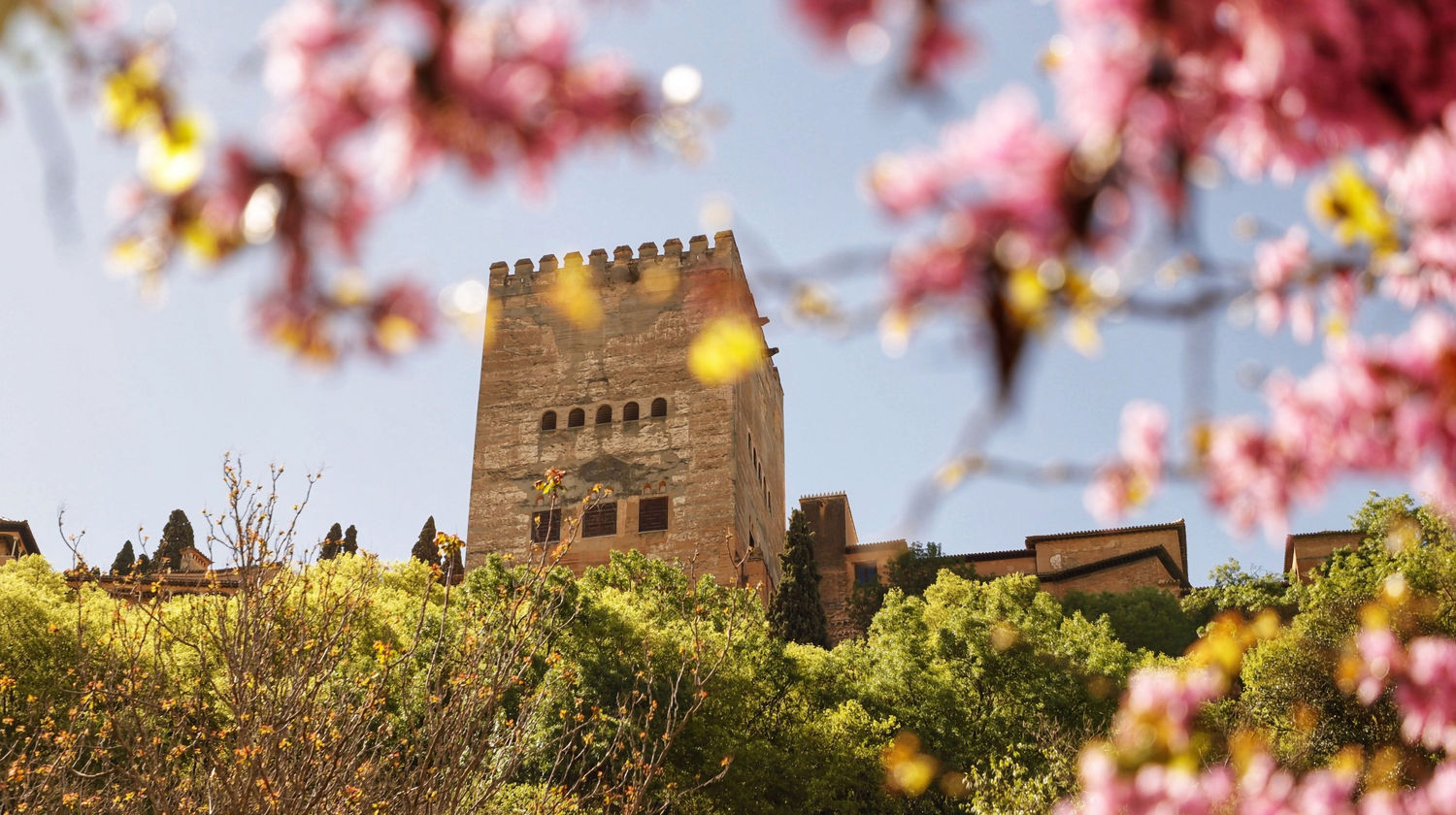 <b>Drive to Granada:</b> Stop at Guadix