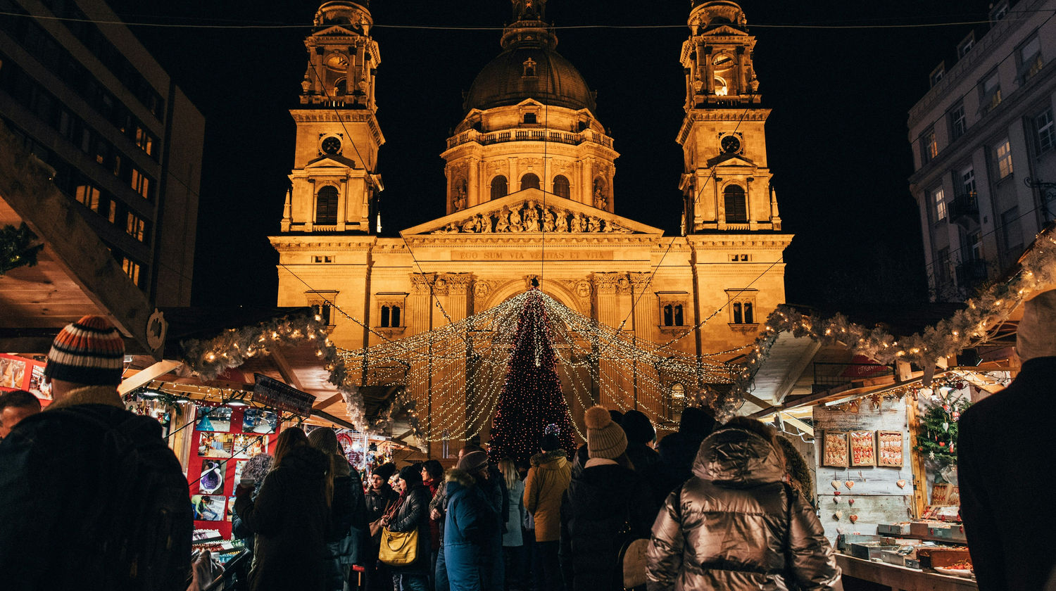 <b>Welcome to Budapest, Hungary!</b>