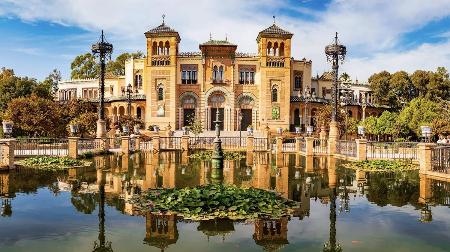 Exploring Seville’s Royal Palaces and Gardens