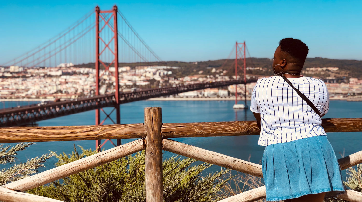 <strong>Drive to Lisbon (approx. 3h)</strong>