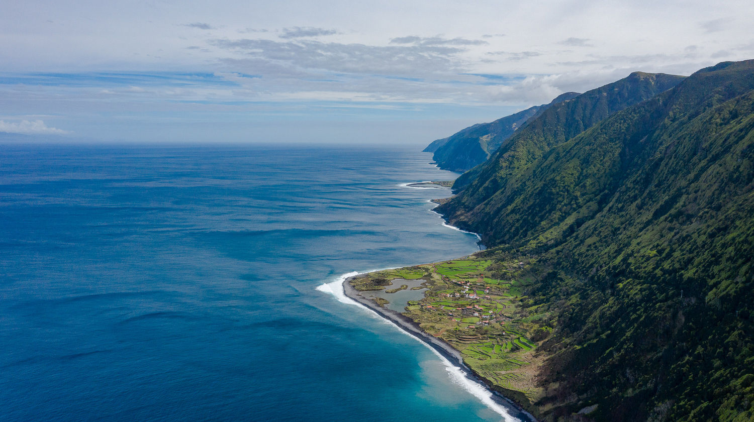 <b>São Jorge Full-Day Tour (Included)</b>