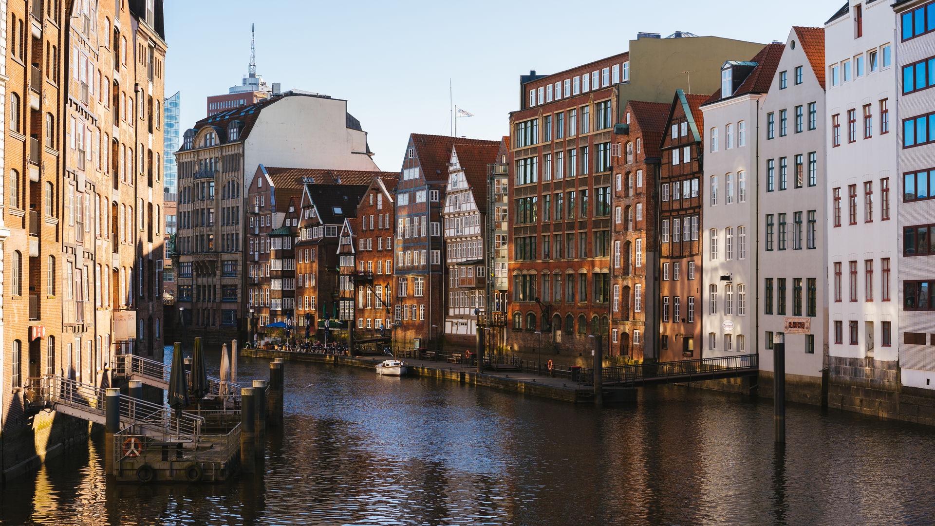The Nikolaifleet, Old Town Altstadt of Hamburg, Germany