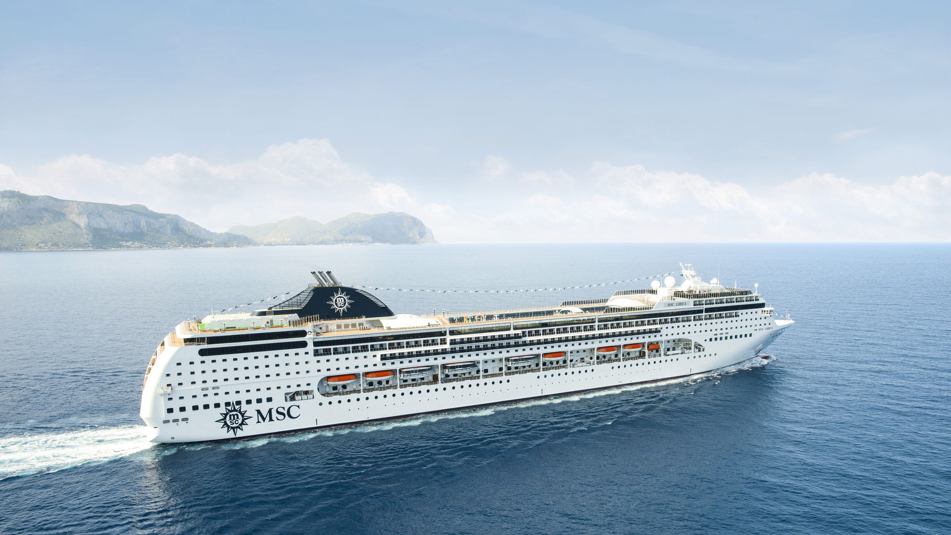 MSC Lirica
