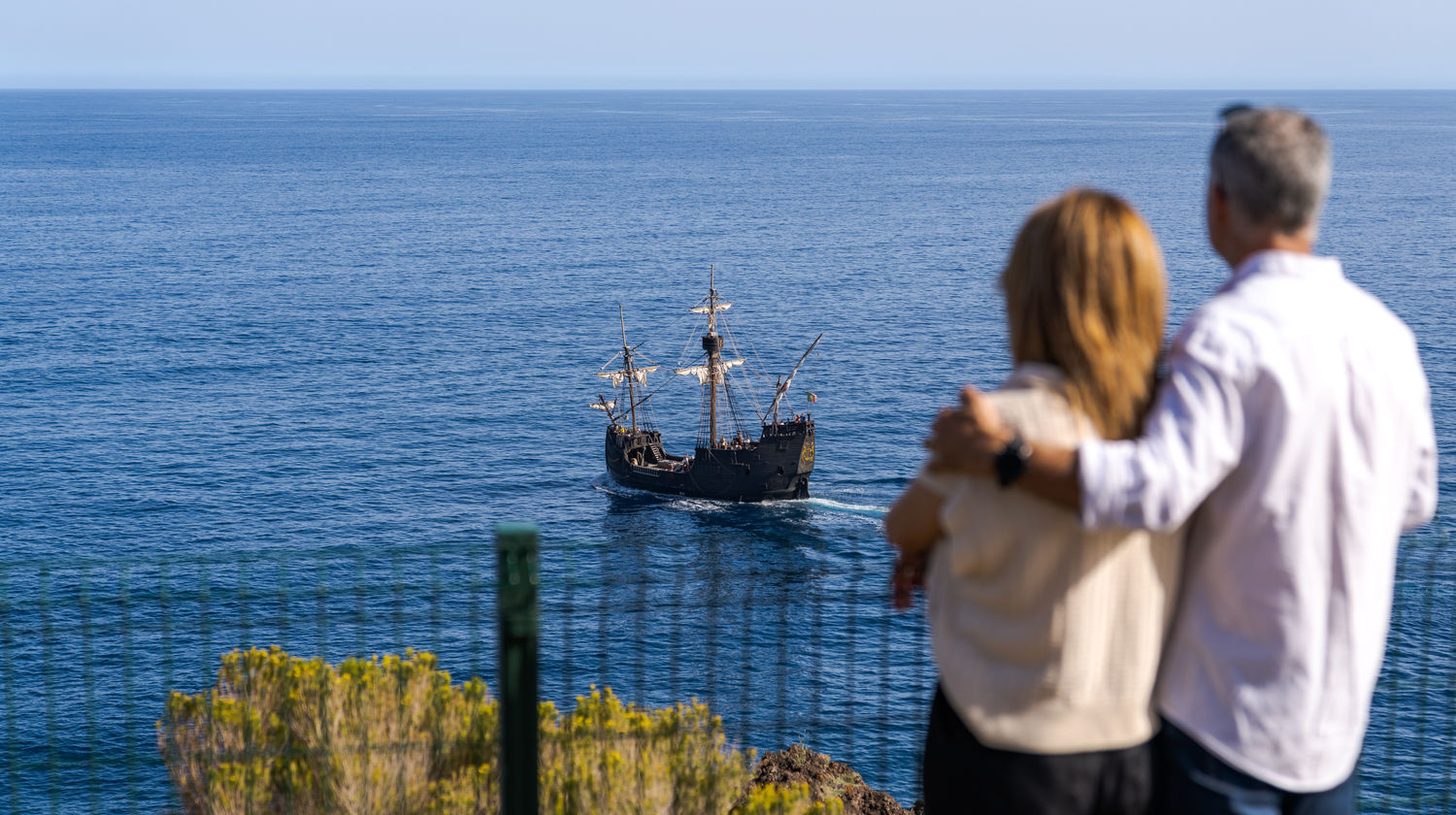 <b> Madeira Pirate Ship Tour (Included)</b>