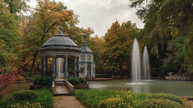 Estanque de los Chinescos (Chinese Pond) in Aranjuez, Madrid, Spain