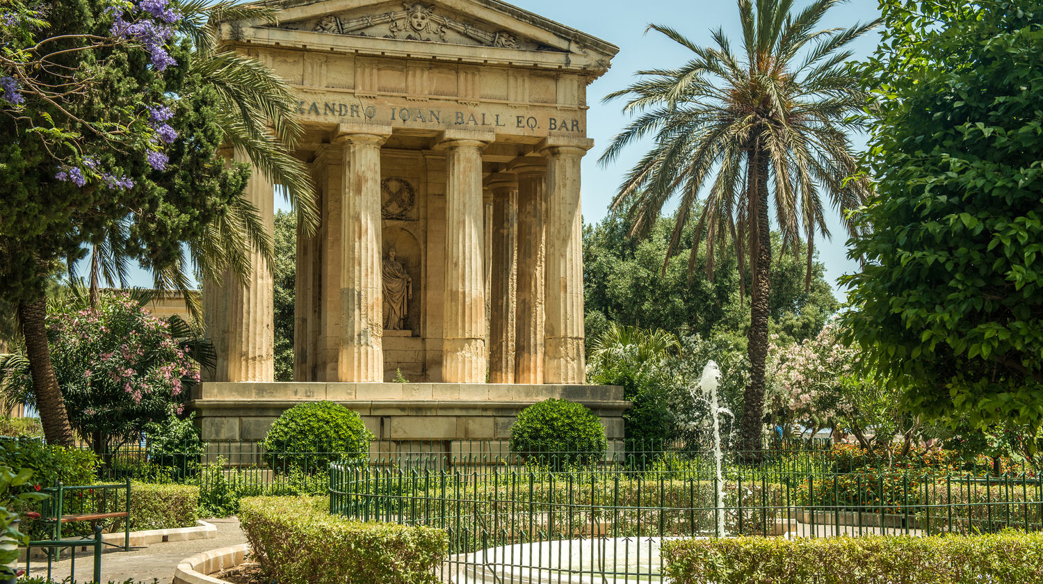 Valletta: Walking Tour (Included)