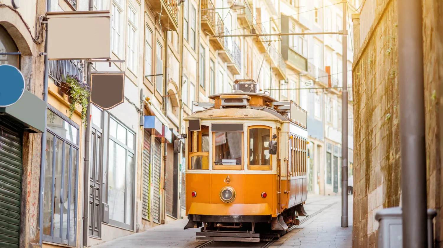 Tram, Porto