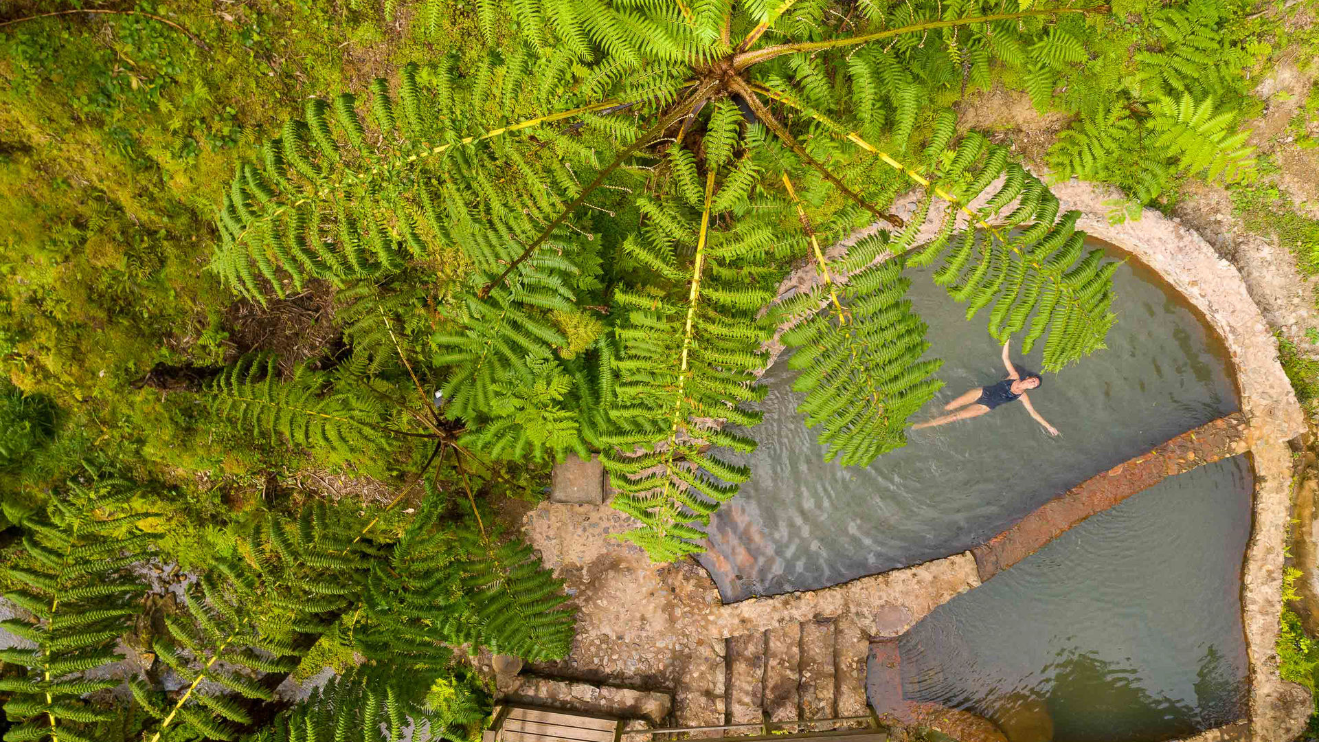 Caldeira Velha Hot Springs, São Miguel Island, the Azores