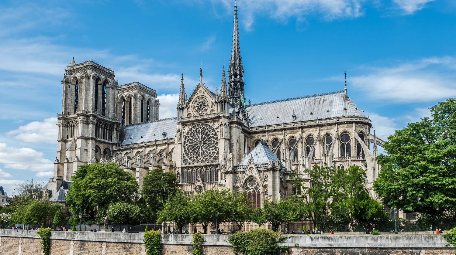 Notre-Dame Cathedral 1 Hour Guided Tour <b>(Included)</b>