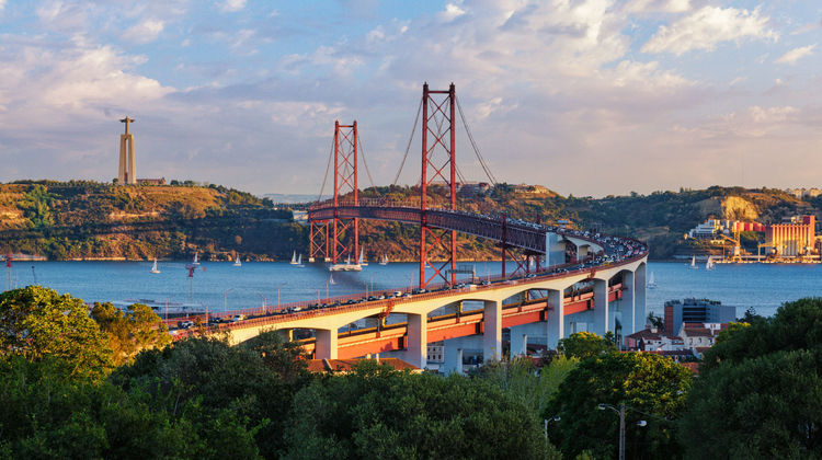25 de Abril Bridge & Cristo Rei, Lisbon