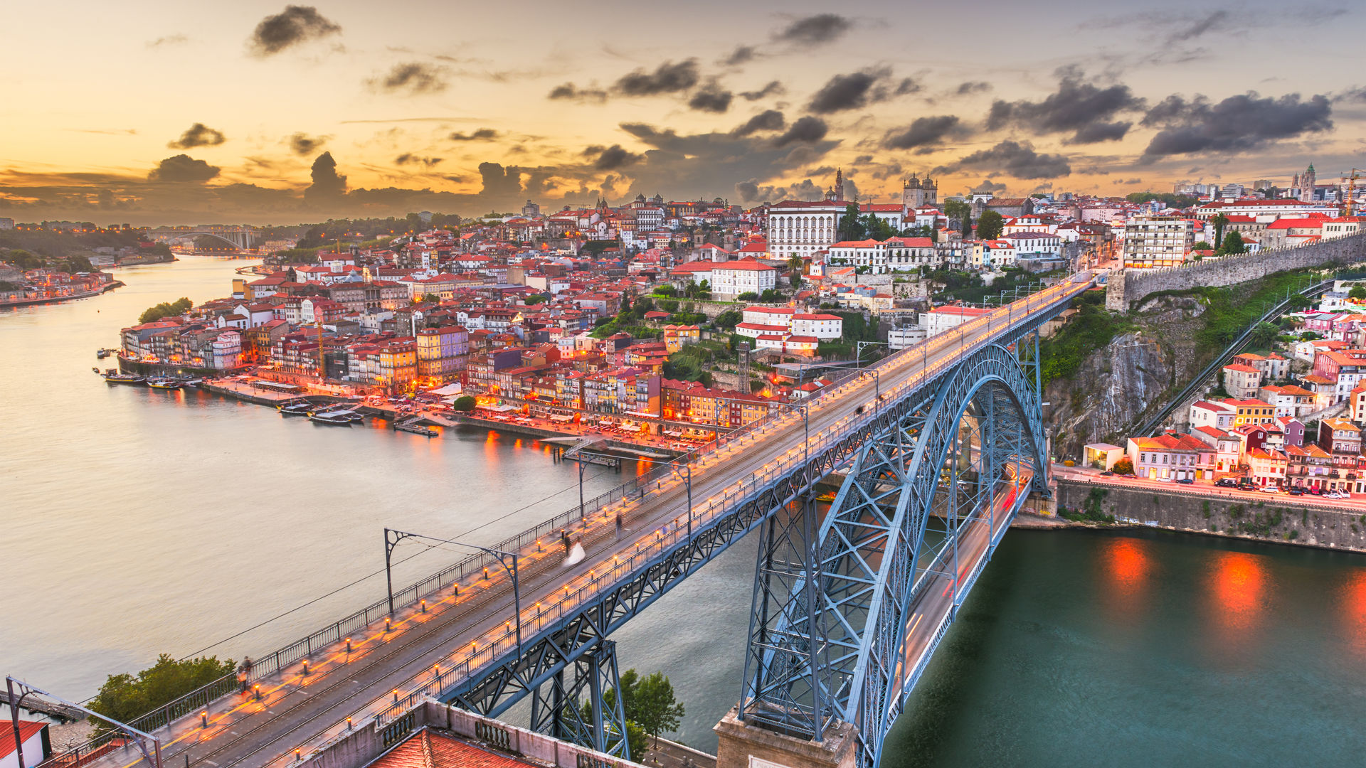 Dom Luis I Bridge and view of Porto