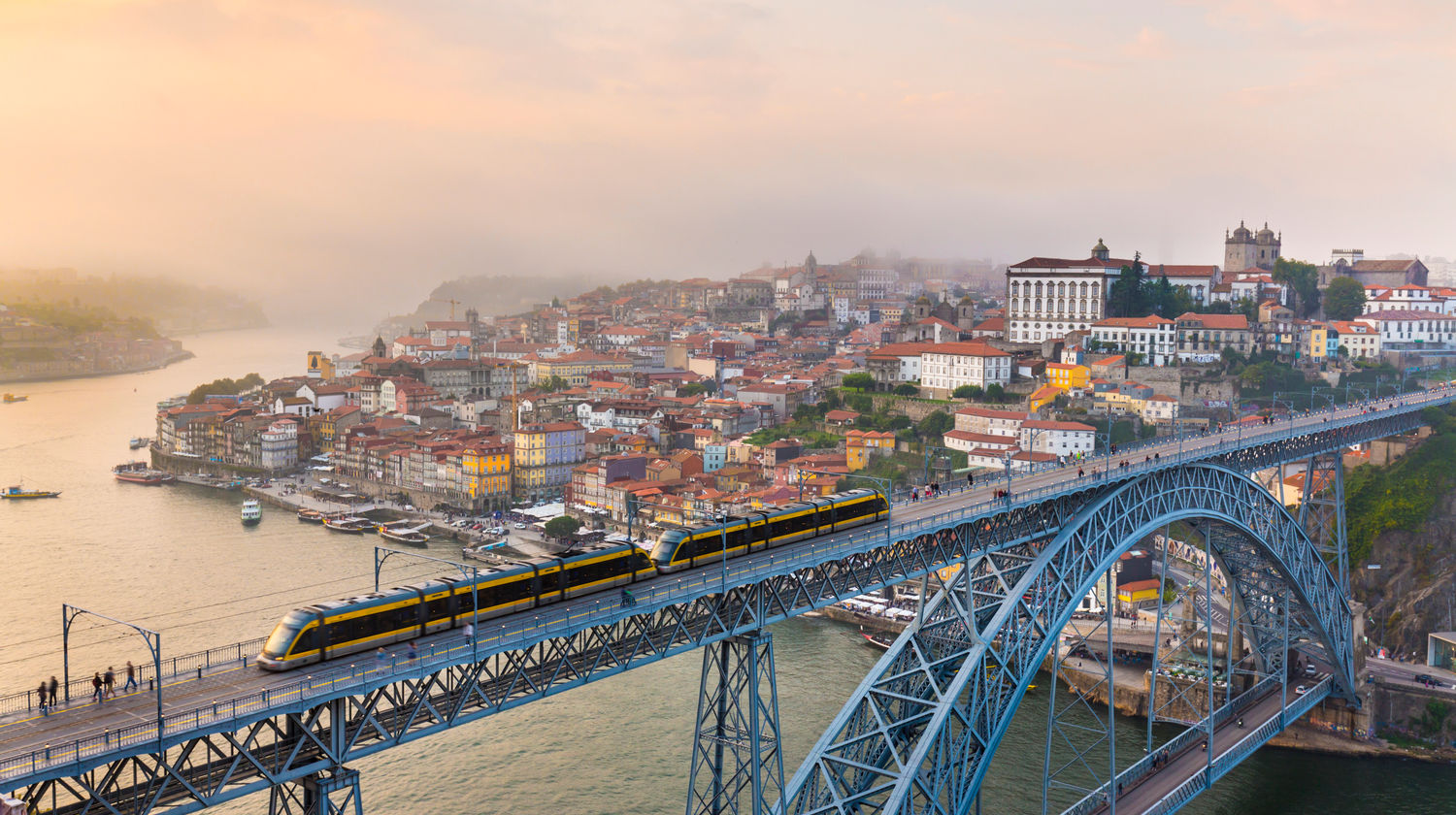 <b>Welcome to Porto, Portugal!</b>
