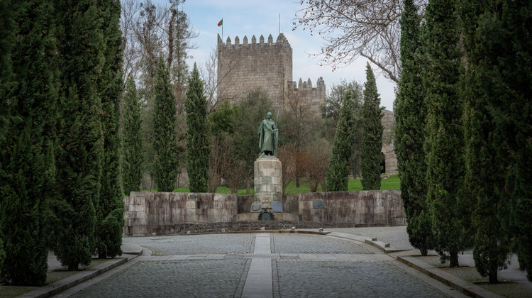Castle of Guimarães and King Afonso Henriques (Afonso I of Portugal)