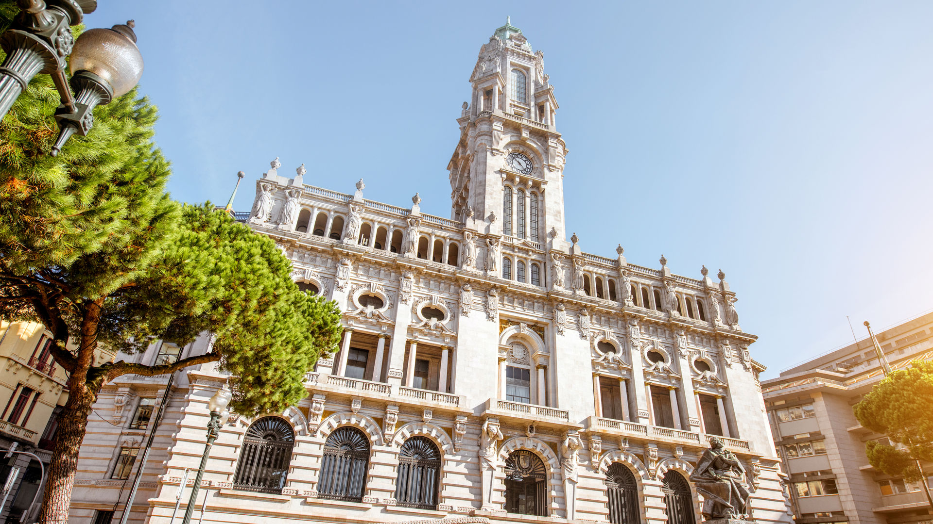 Câmara Munincipal do Porto, Avenida dos Aliados