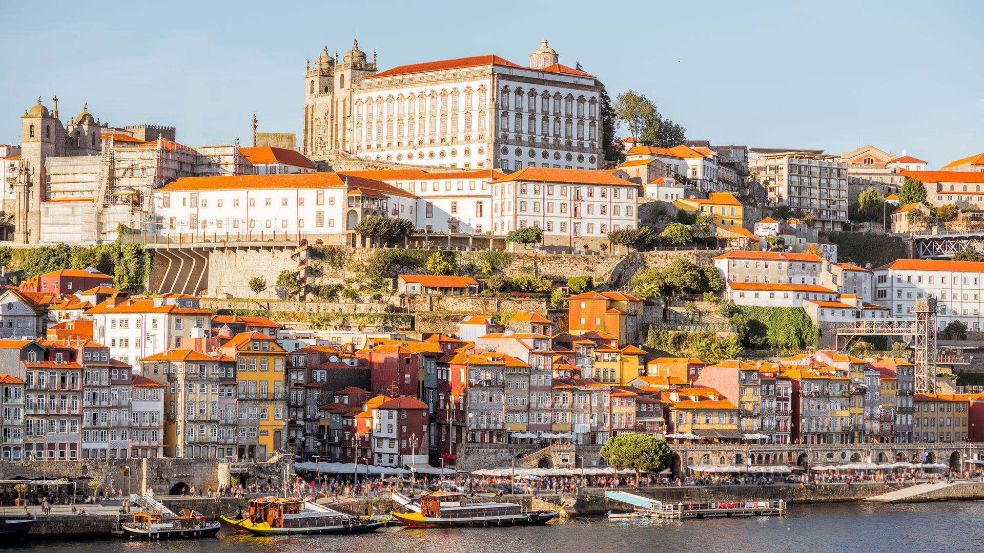 Porto's Ribeira Landscape