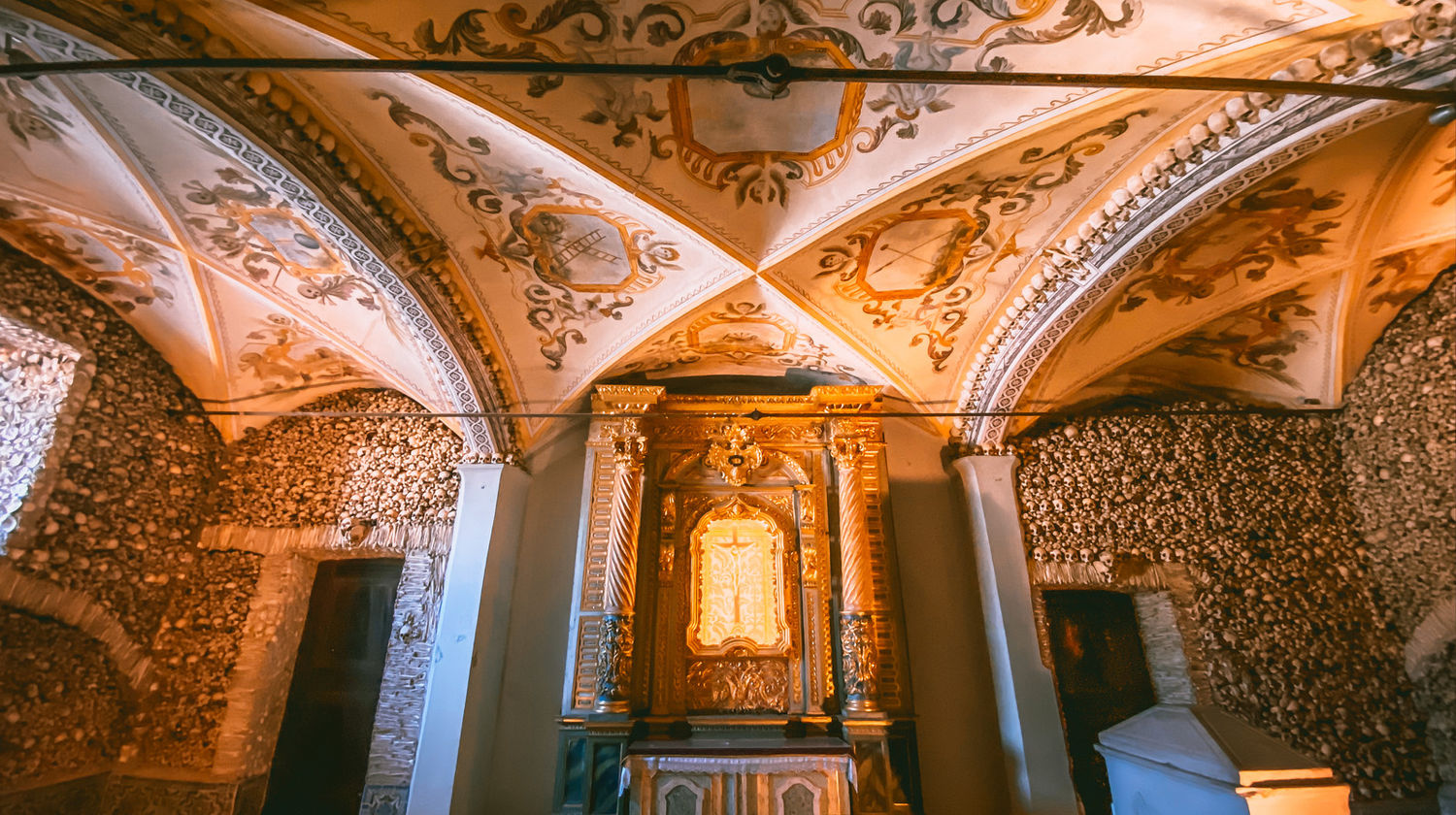 Capela dos Ossos (Chapel of Bones), Évora