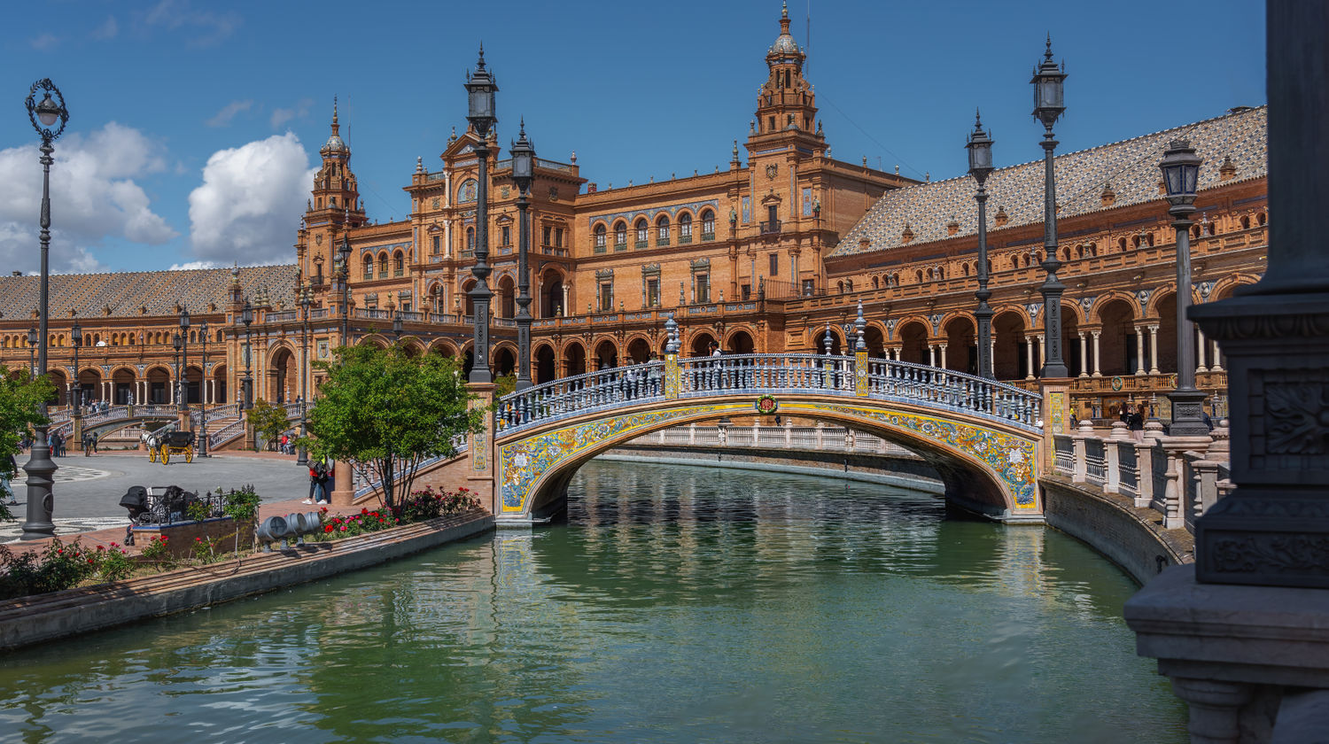 <b>Guadalquivir Cruise (Included)</b>
