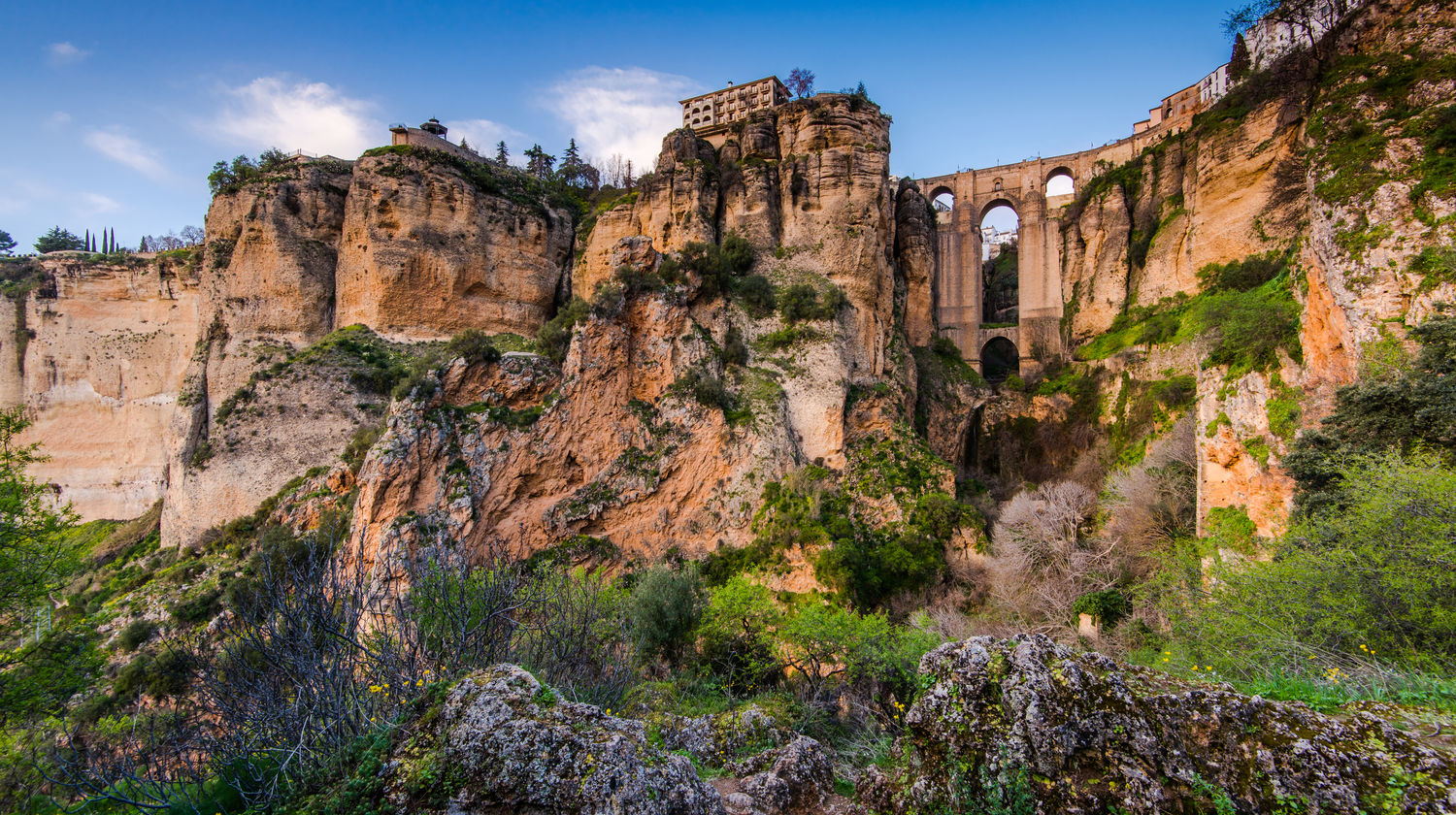 <p><strong>Drive to Ronda, Spain (approx. 4 hours and 30 minutes)</strong></p>