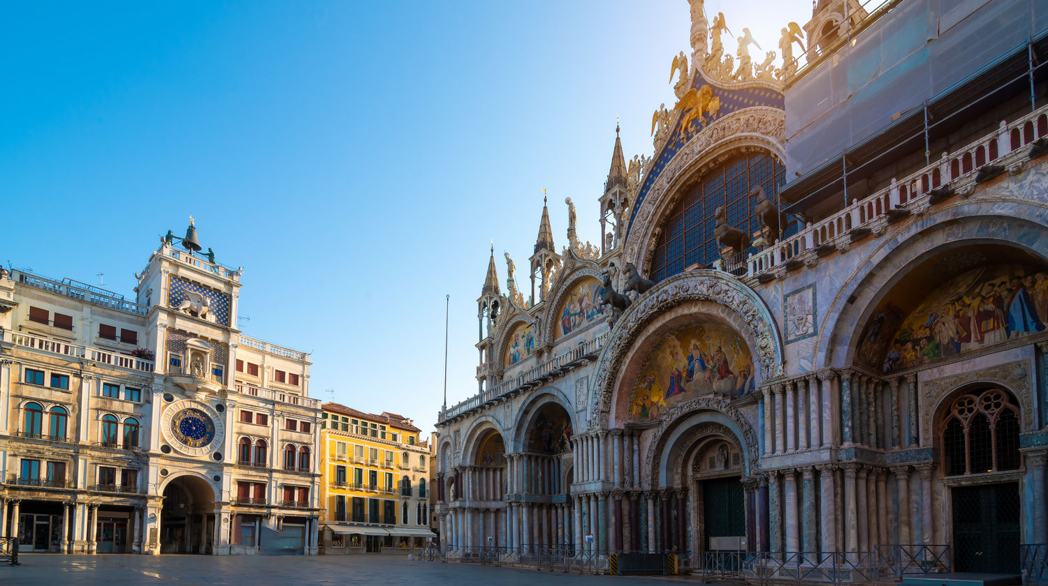 <b>Welcome to Venice, Italy!</b>