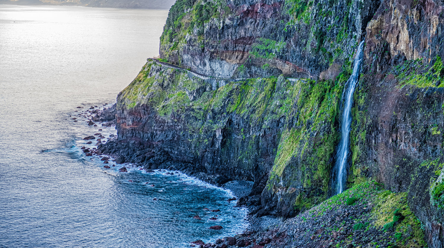 Véu da Noiva Waterfall, Madeira Island