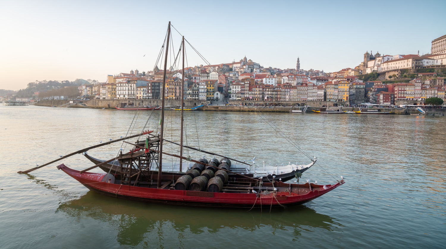 Rabelo Boat, Porto