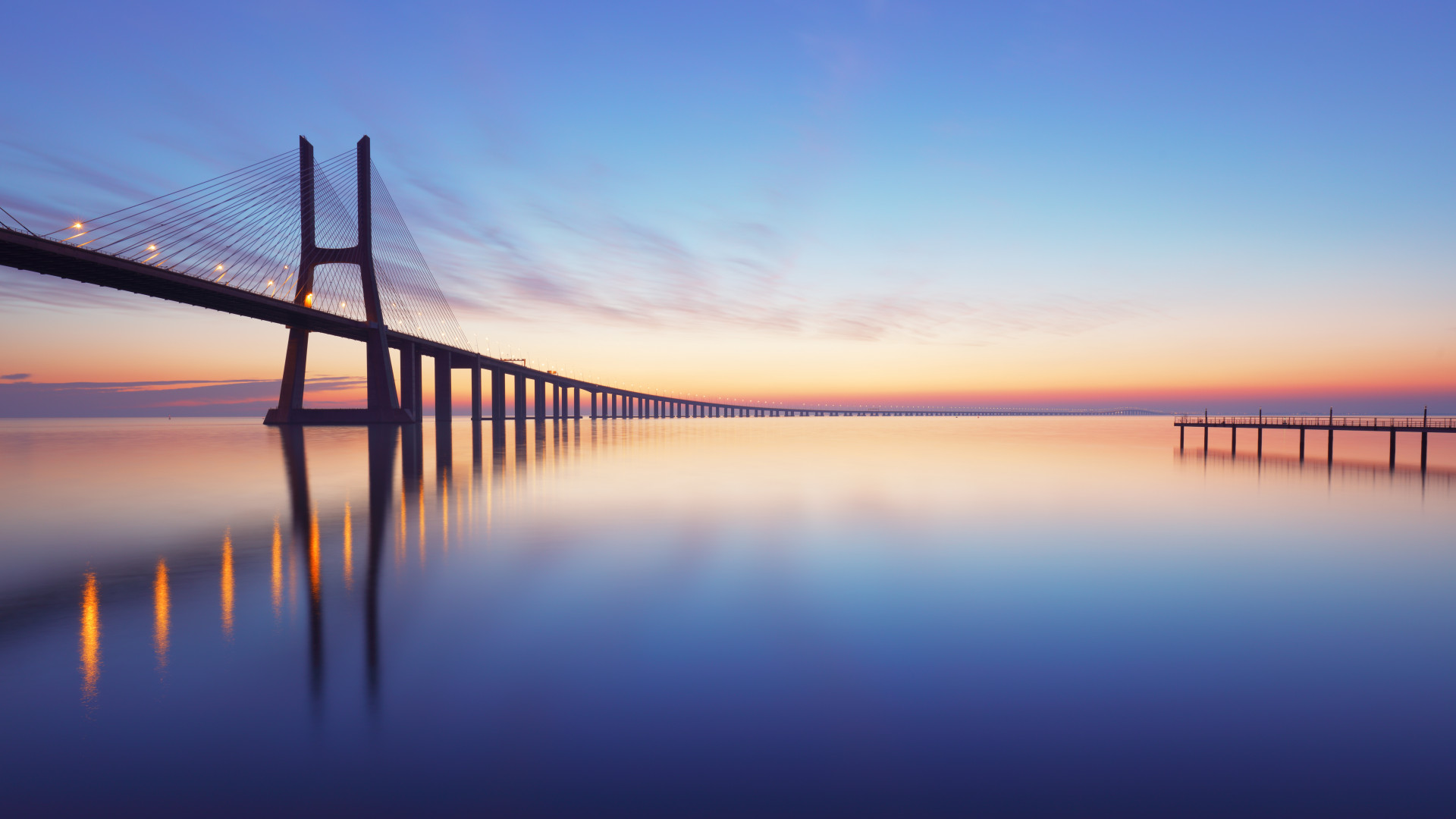 Vasco da Gama Bridge, Lisbon