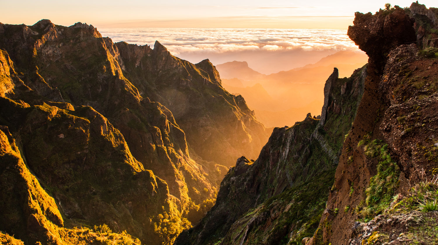 Sunrise in Pico do Arieiro, Madeira Island