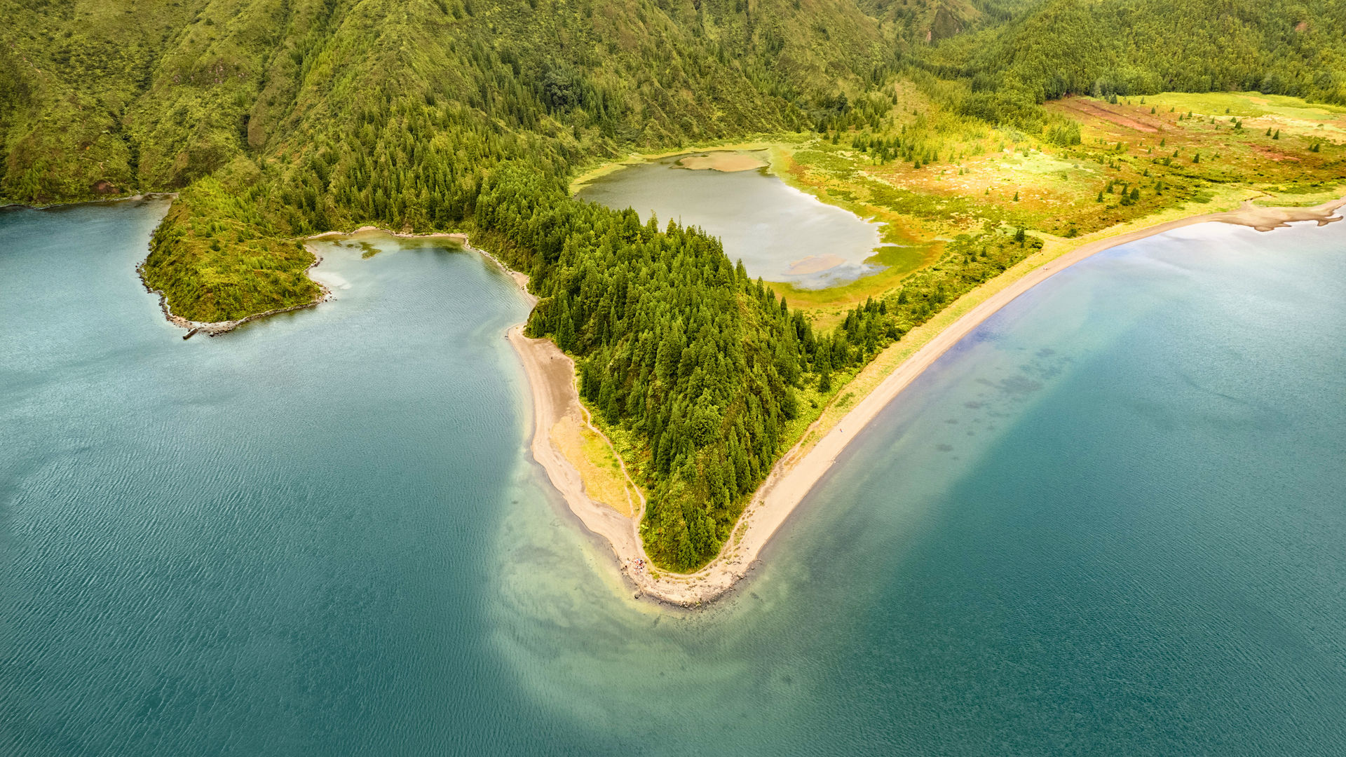 Lagoa do Fogo, São Miguel Island (Azores)