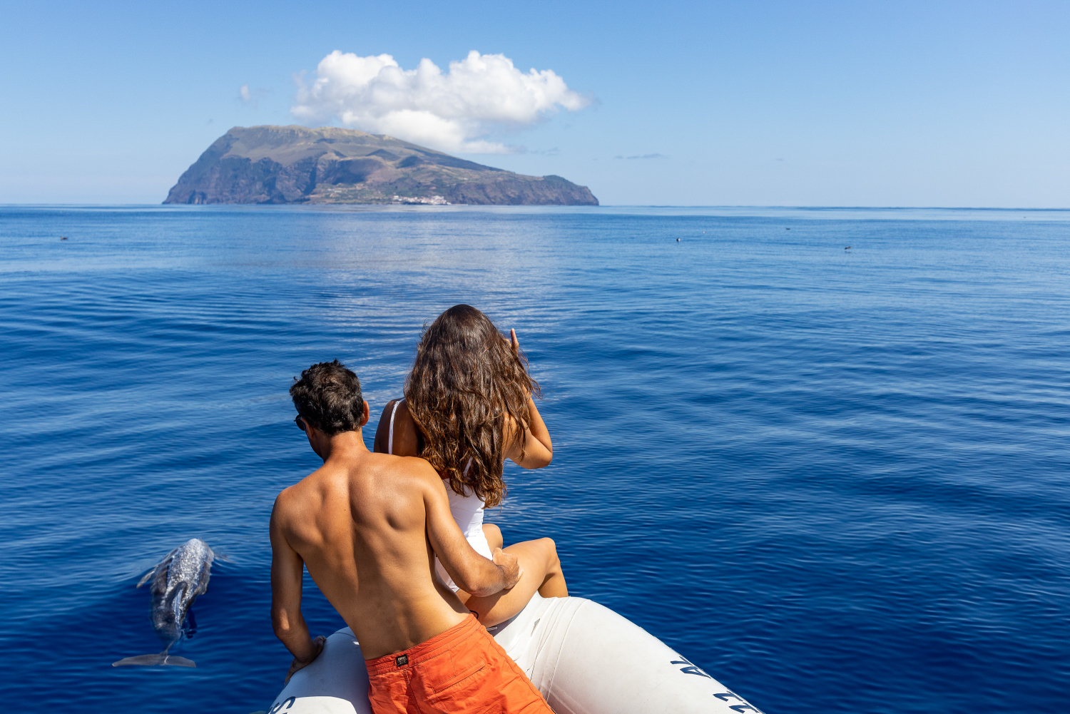 Viagem de barco das Flores ao Corvo, Açores, Portugal