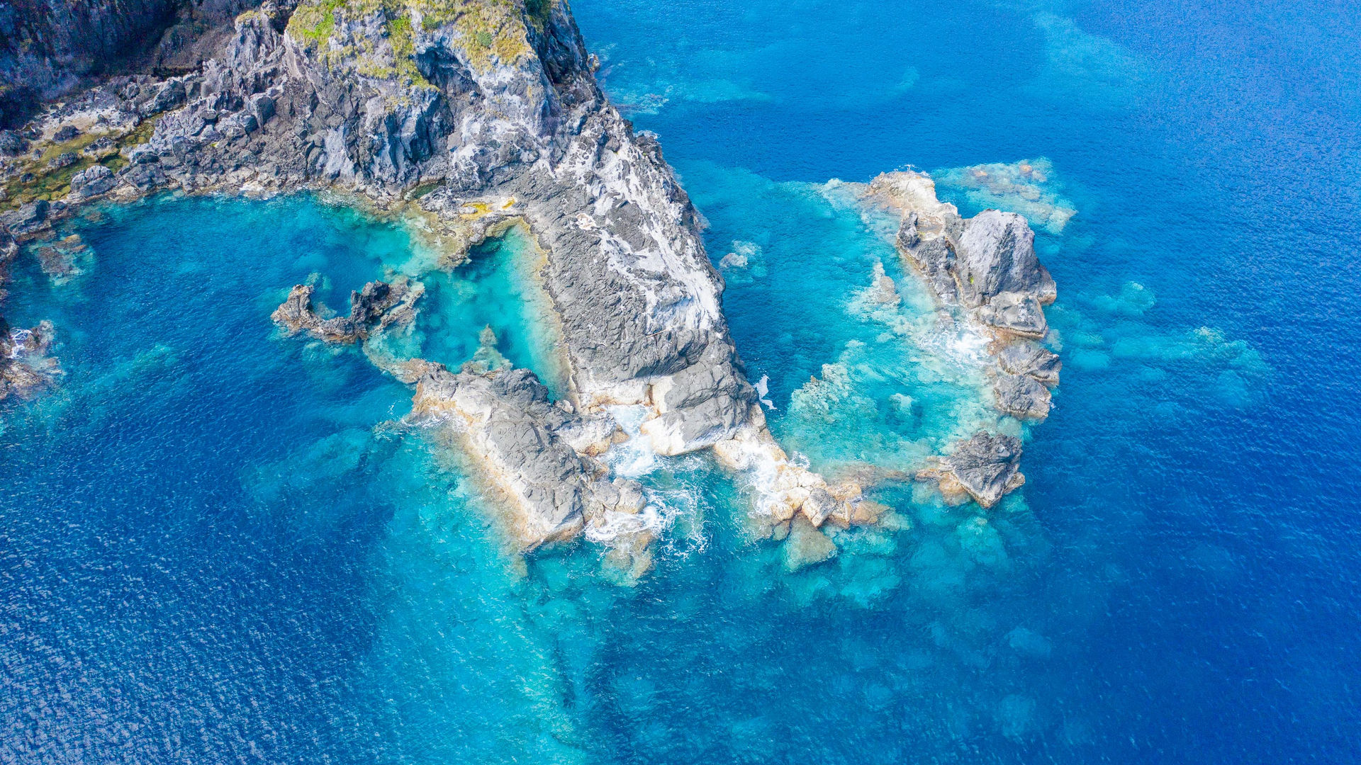 Linha Costeira, Ilha das Flores