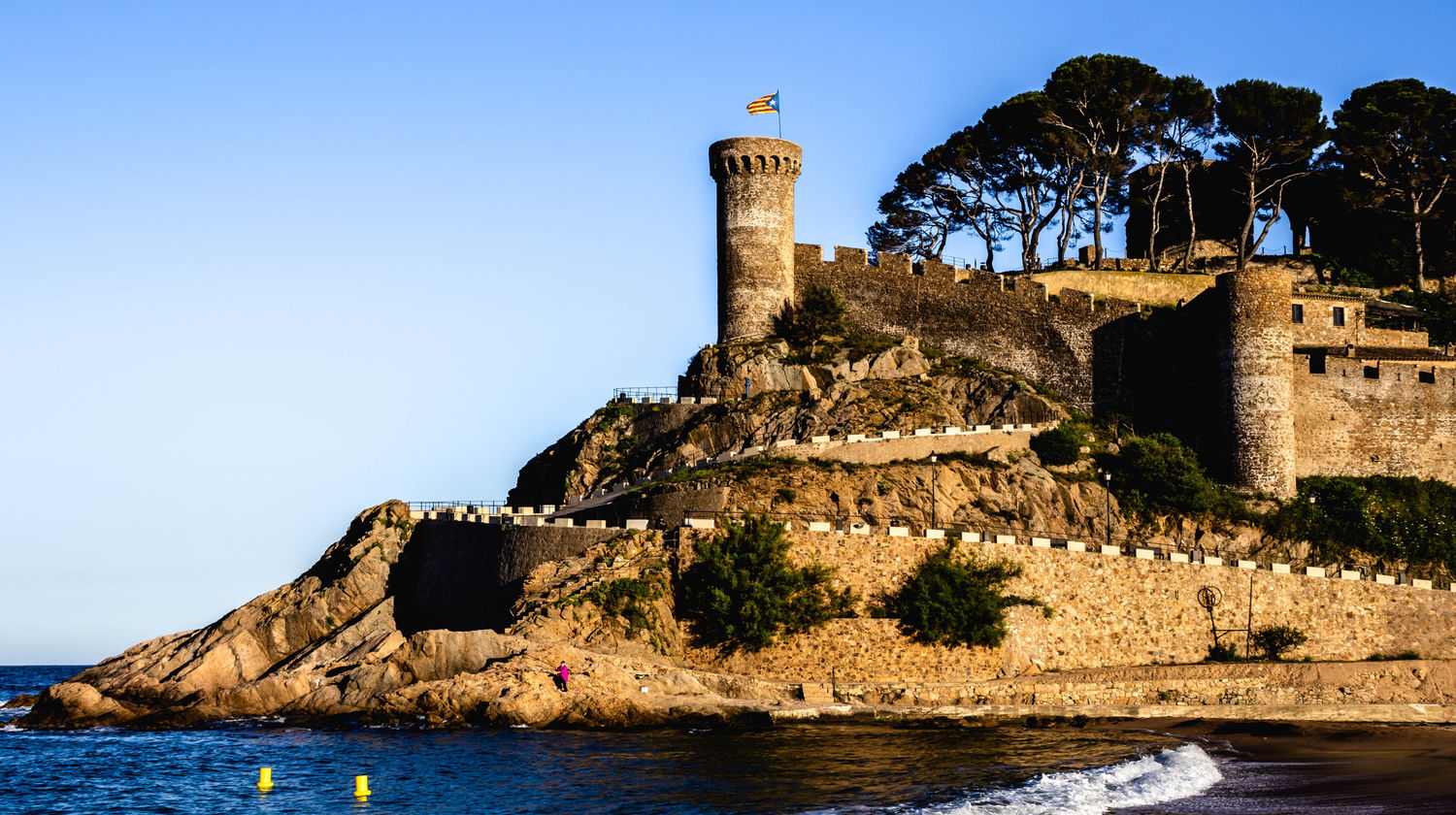 Chegada a <b>Barcelona e Ida para Costa Brava</b>