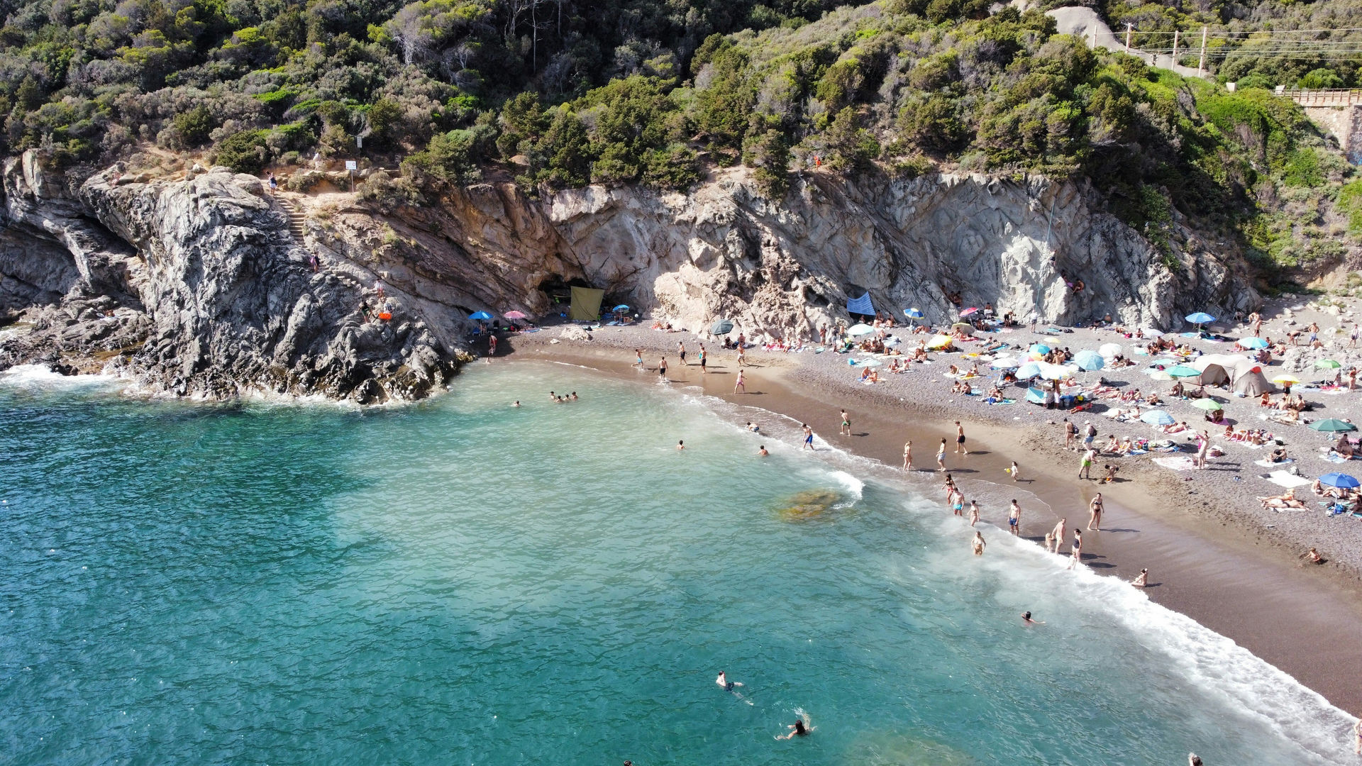 Cala del Leone em Livorno, Itália