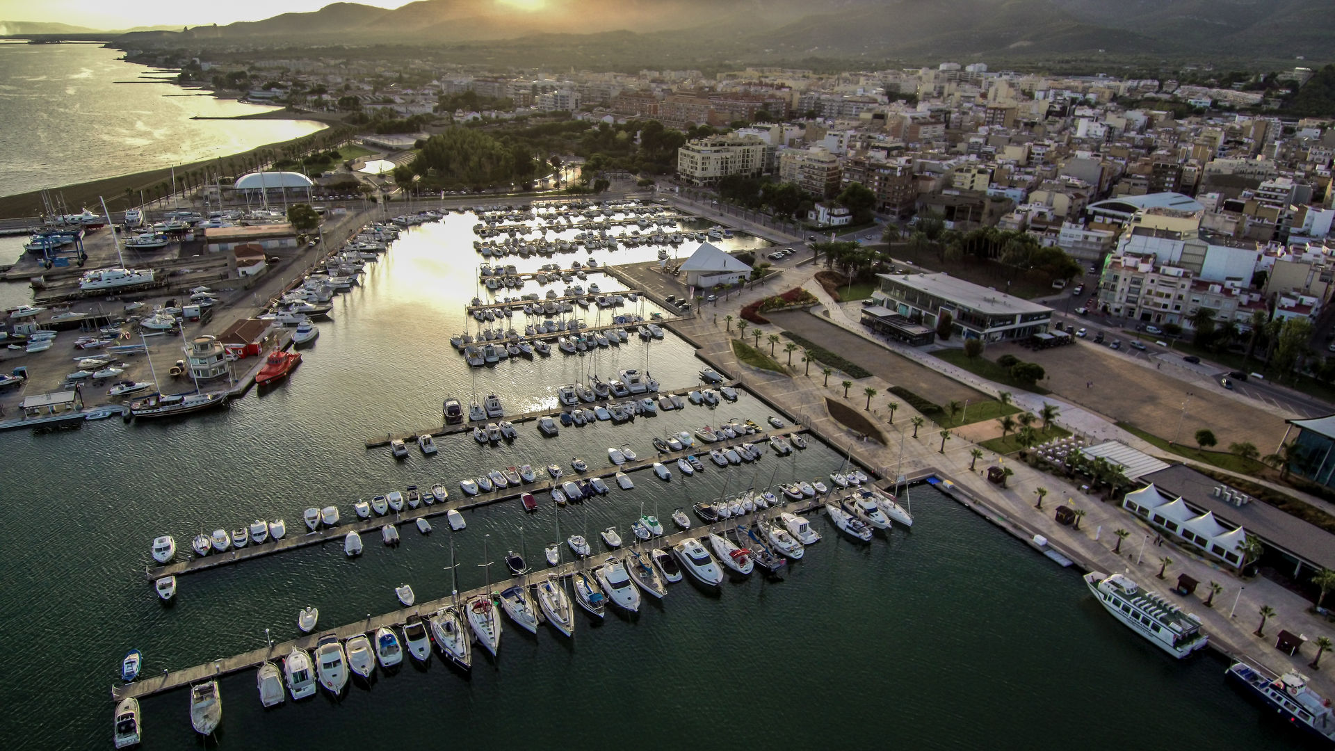 arina de Sant Carles de la Ràpita em Tarragona, Espanha