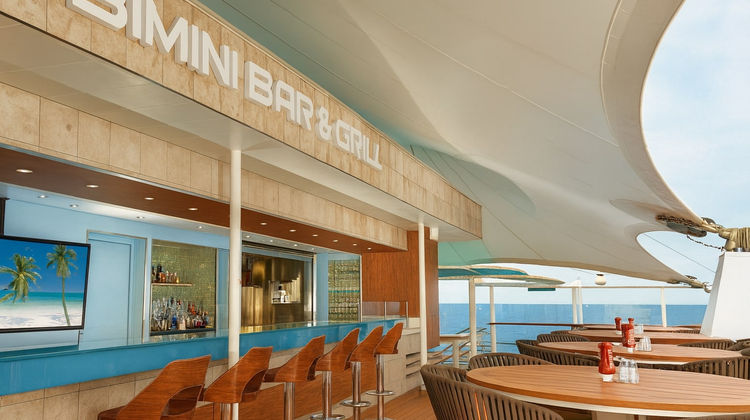 ©Norwegian Dawn - Bimini Bar