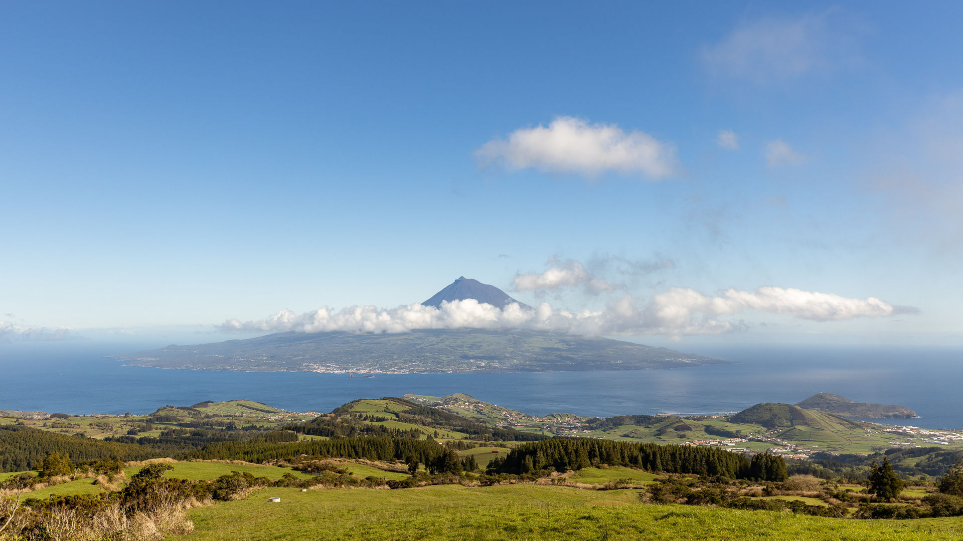 Montanha do Pico Vista da Ilha do Faial