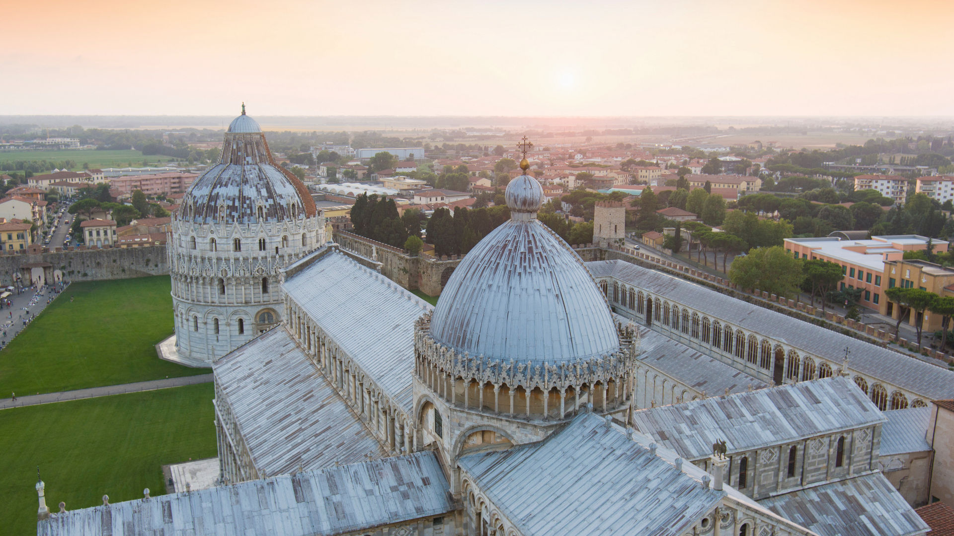 Piazza dei Miracoli (Praça dos Milagres), Pisa