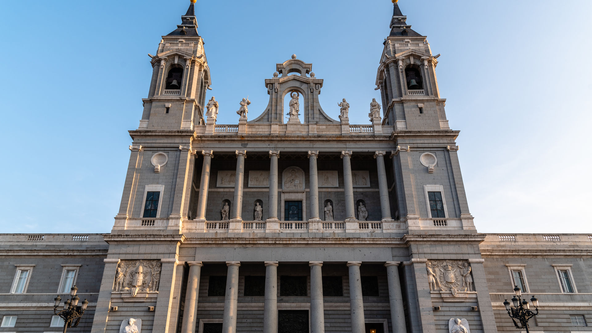 Catedral de Santa María la Real de la Almudena