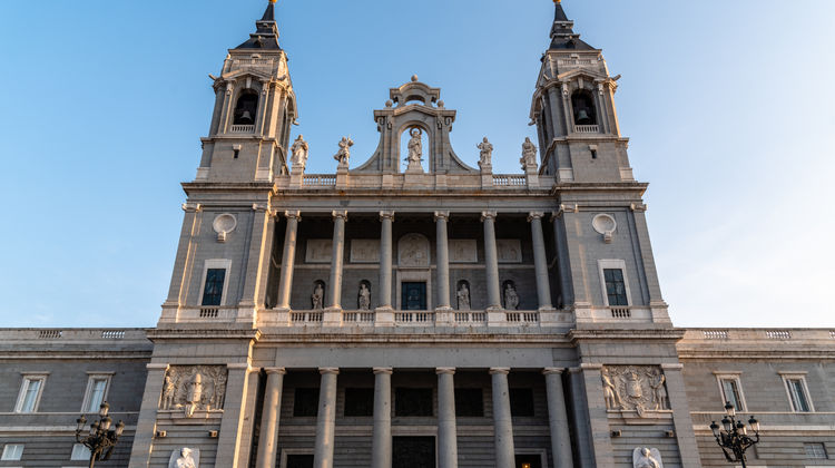 Catedral de Santa María la Real de la Almudena