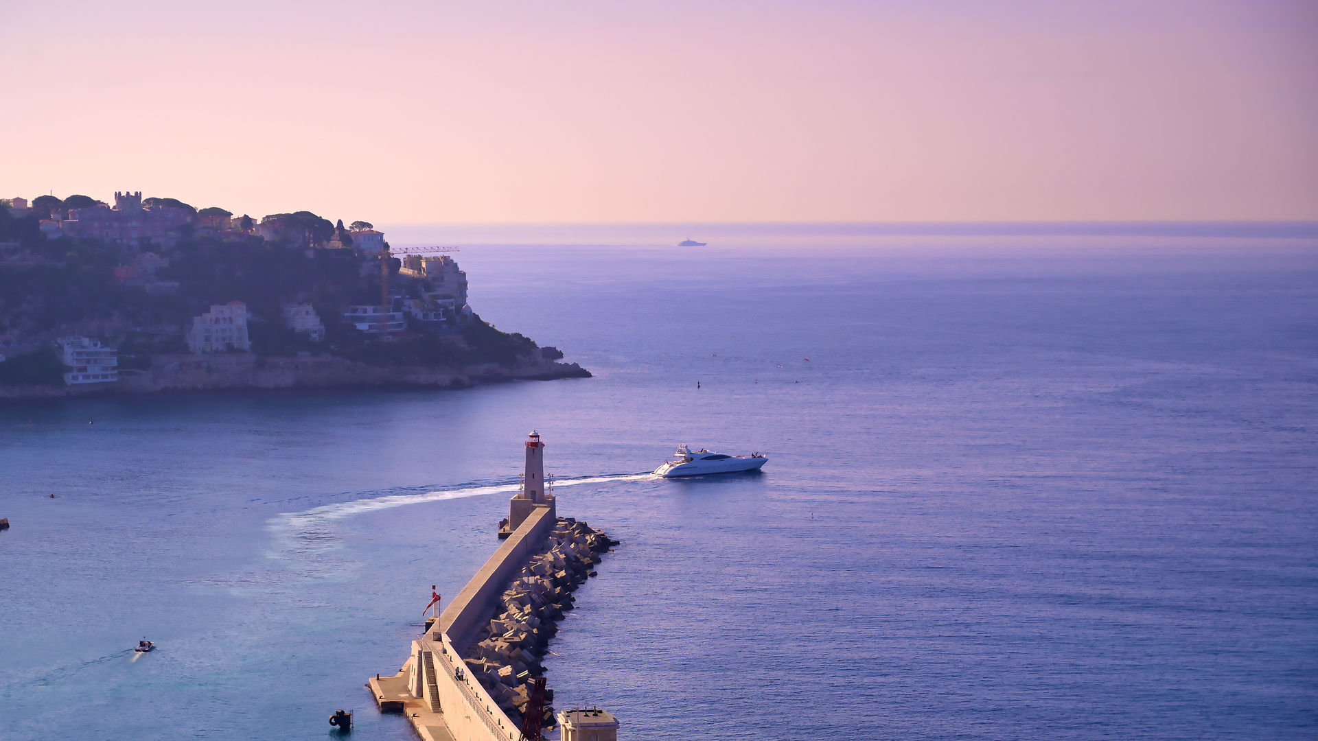 Farol Porto Lympia, Nice