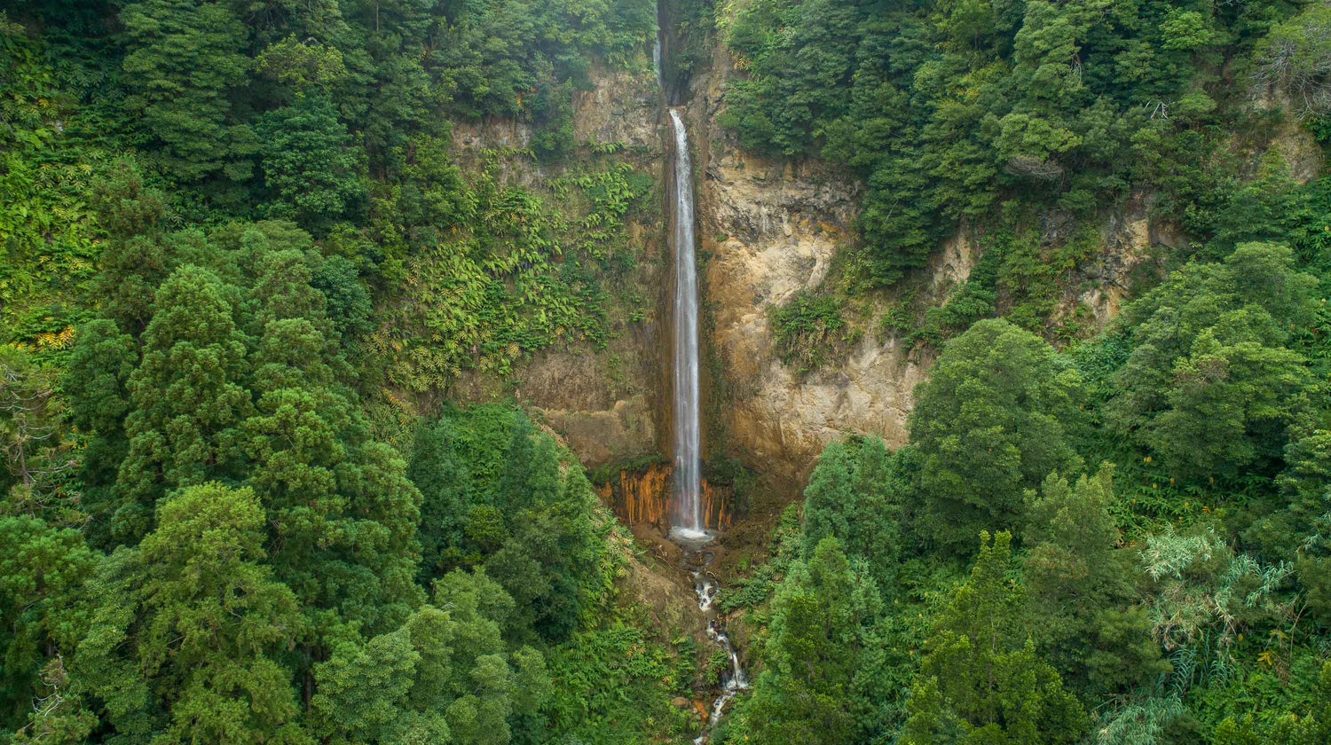 Cascata da Ribeira Quente, São Miguel