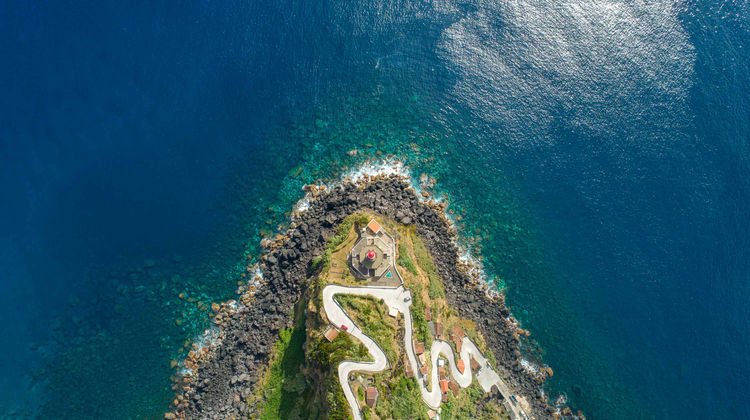 Farol do Arnel, Nordeste