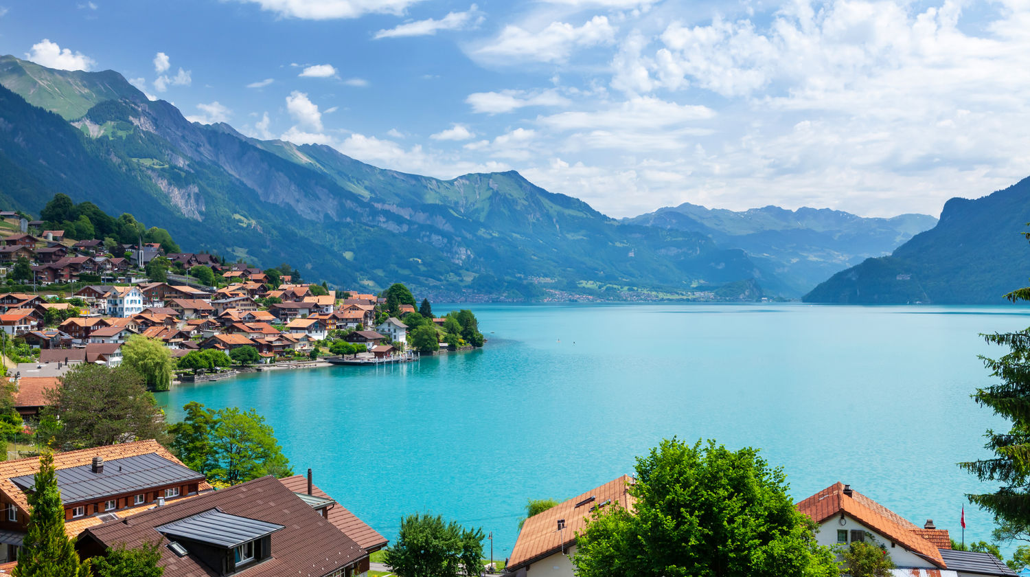 <b>Viagem de Carro para Interlaken (2 horas)</b>