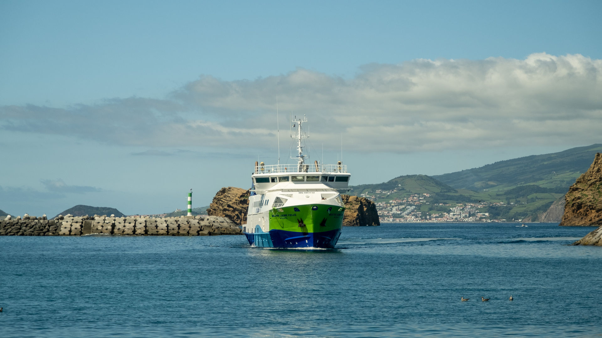 Ferry entre Ilhas, Açores (Incluído)