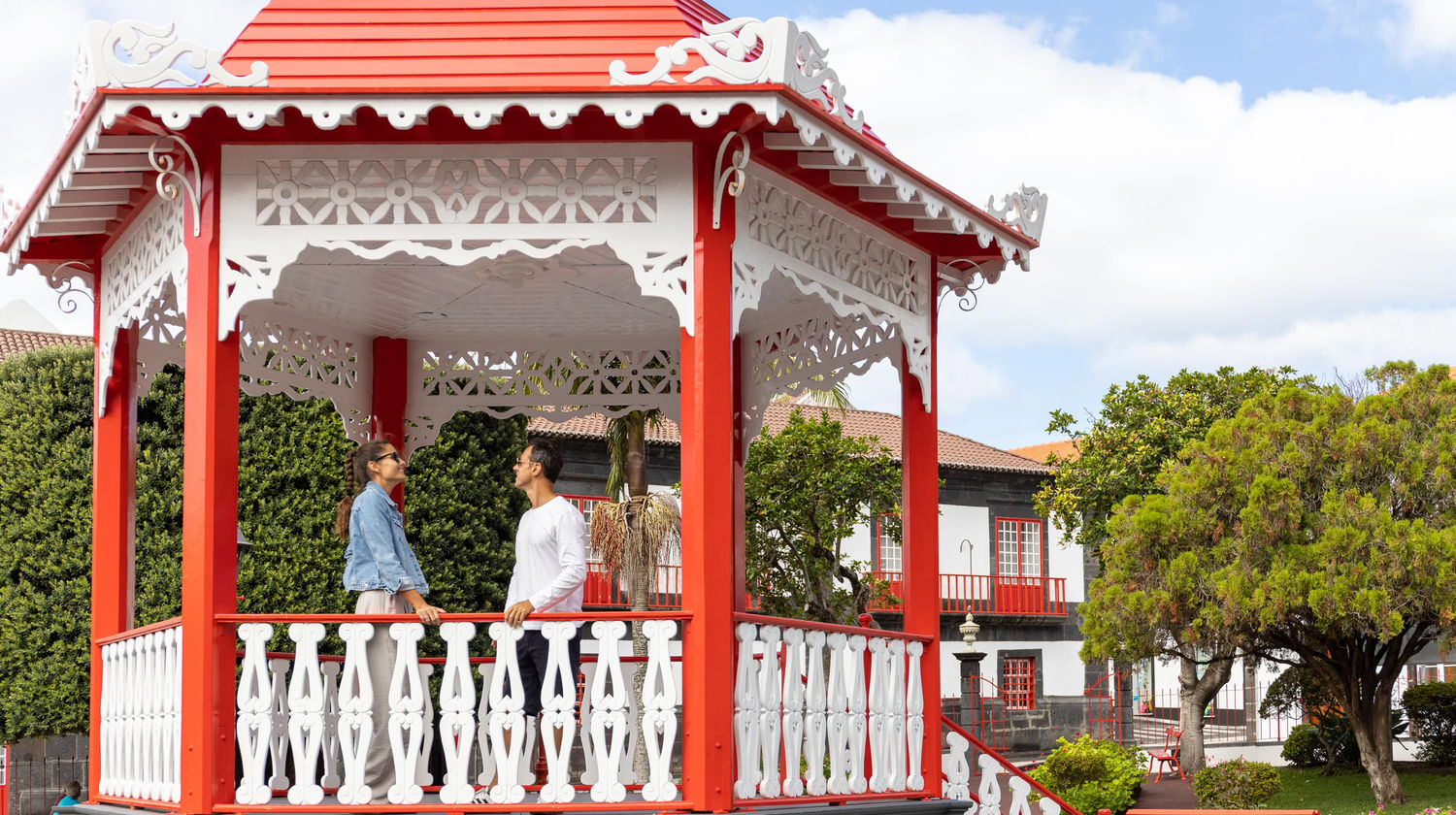 <b>Viagem de Barco para São Jorge (Incluída)</b>