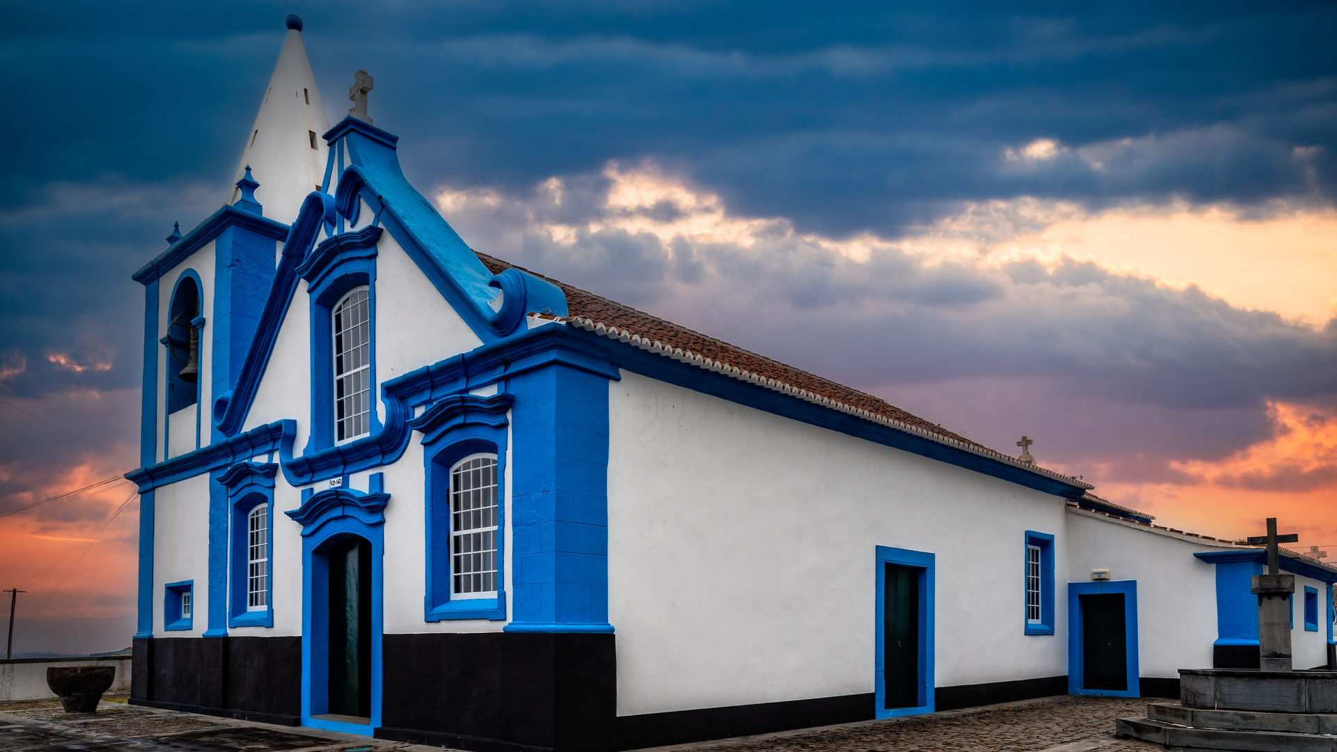 Igreja Quatro Ribeiras, Ilha Terceira