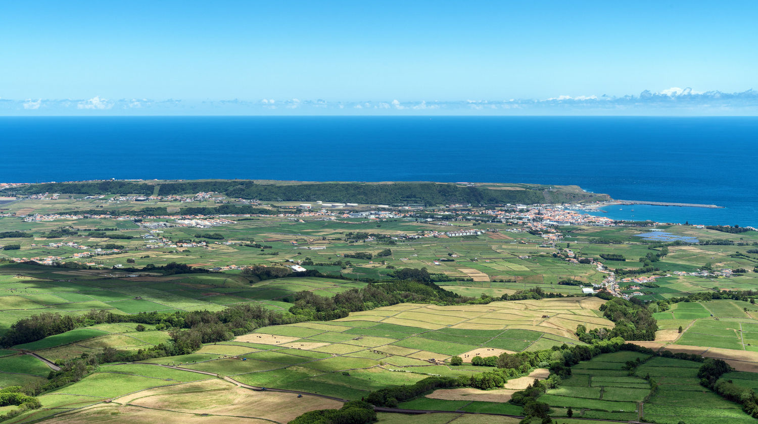 Vista Aérea da Ilha Terceira