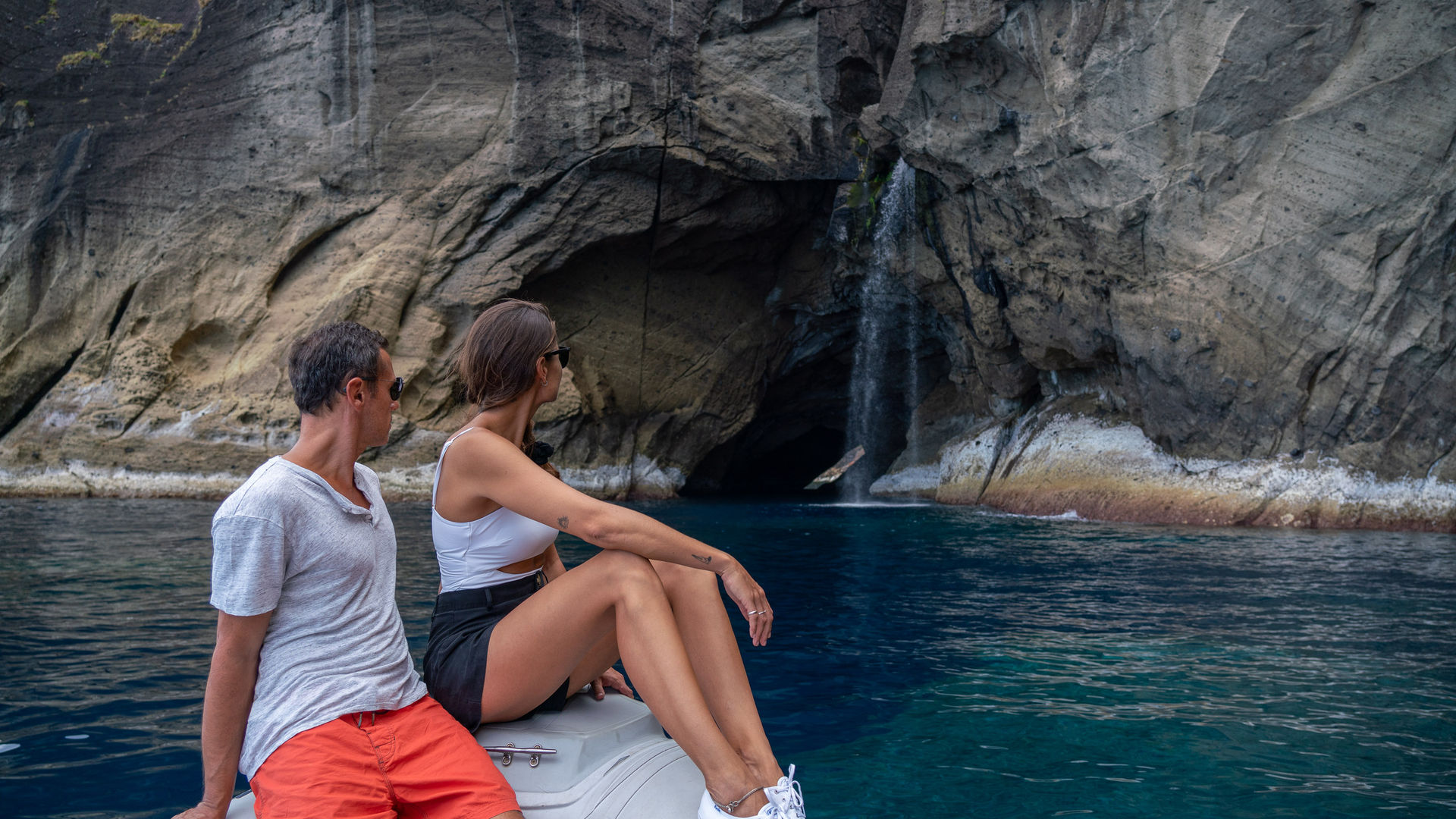 Passeio de Barco, Ilha das Flores
